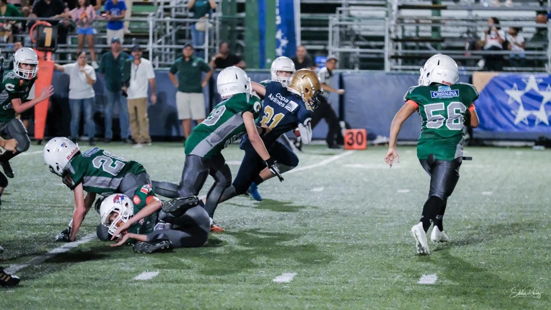 vs Eagles-16.jpg